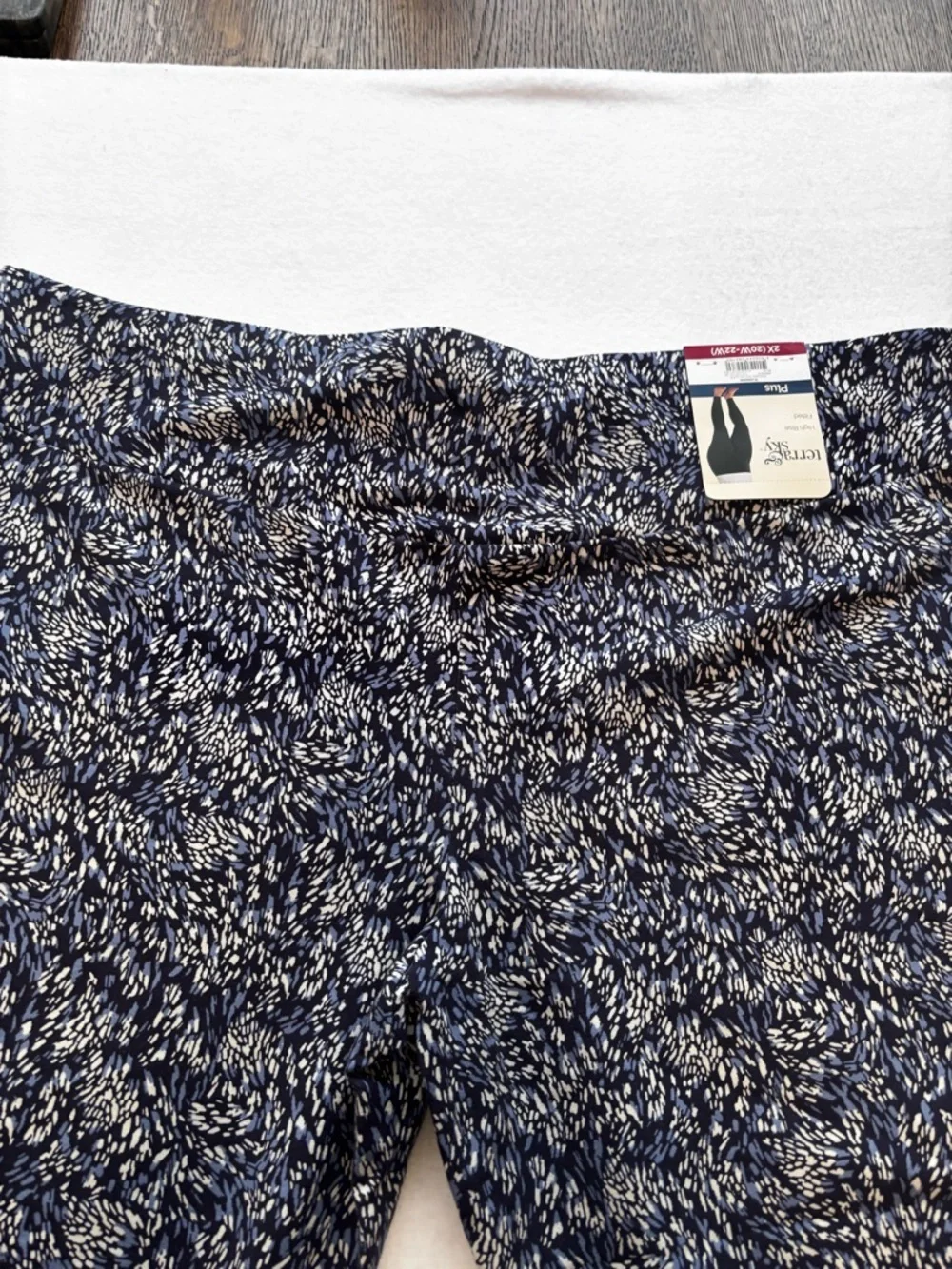 Terra & Sky 2X Plus‎ High Rise Leggings Navy Abstract Print Stretch